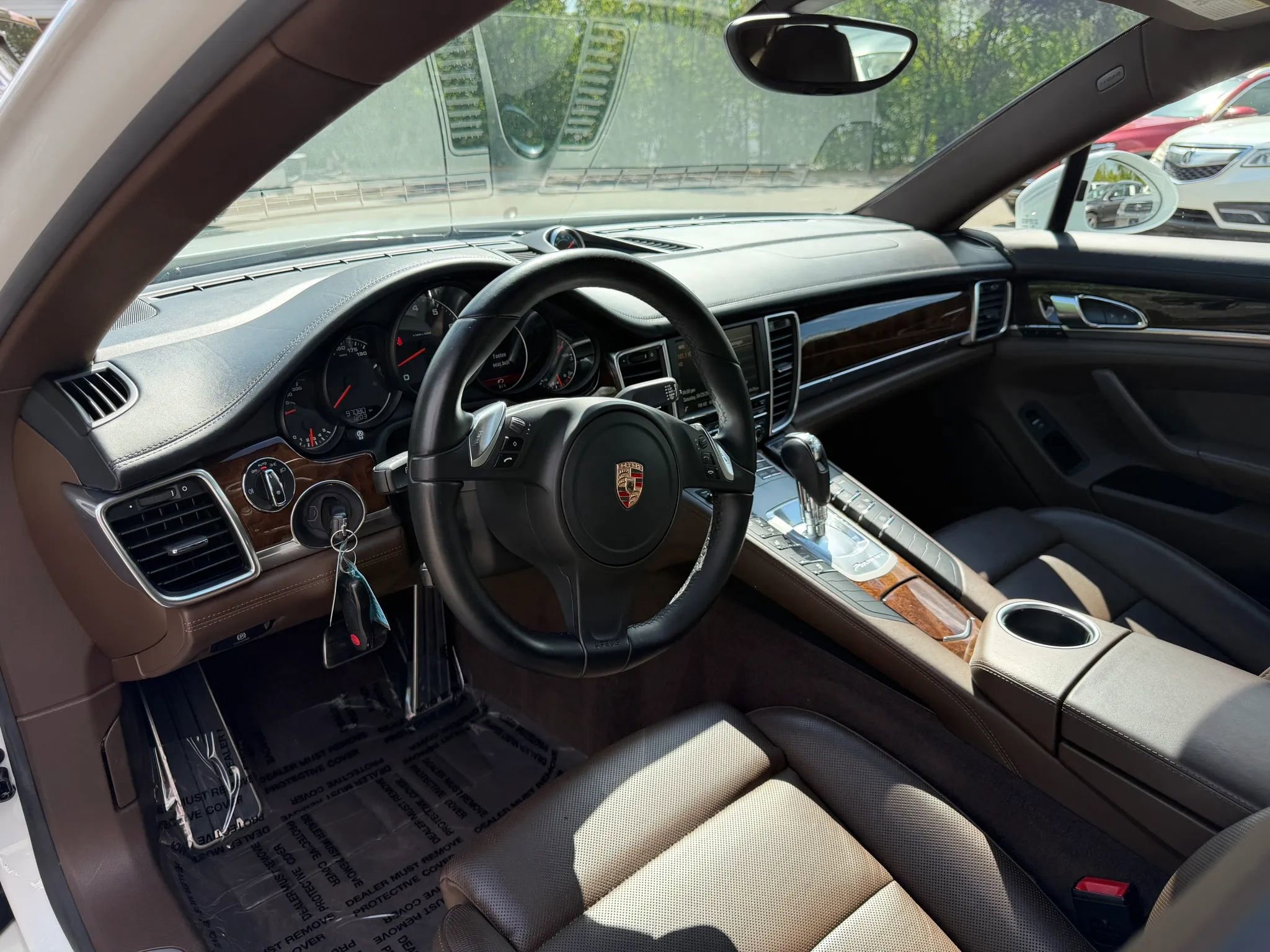 Used 2015 Porsche Panamera w/ Premium Package RWD image 10