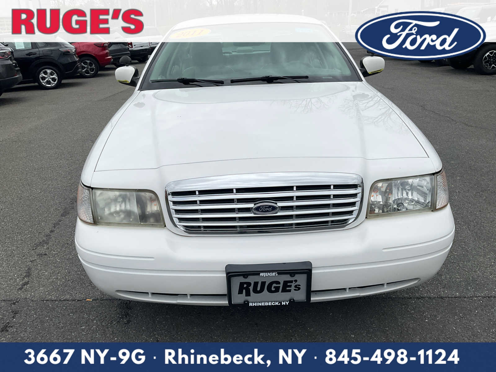 Used 2011 Ford Crown Victoria LX w/ Comfort Appearance Pkg RWD image 9