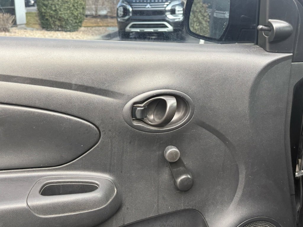 Used 2015 Nissan Versa S image 12