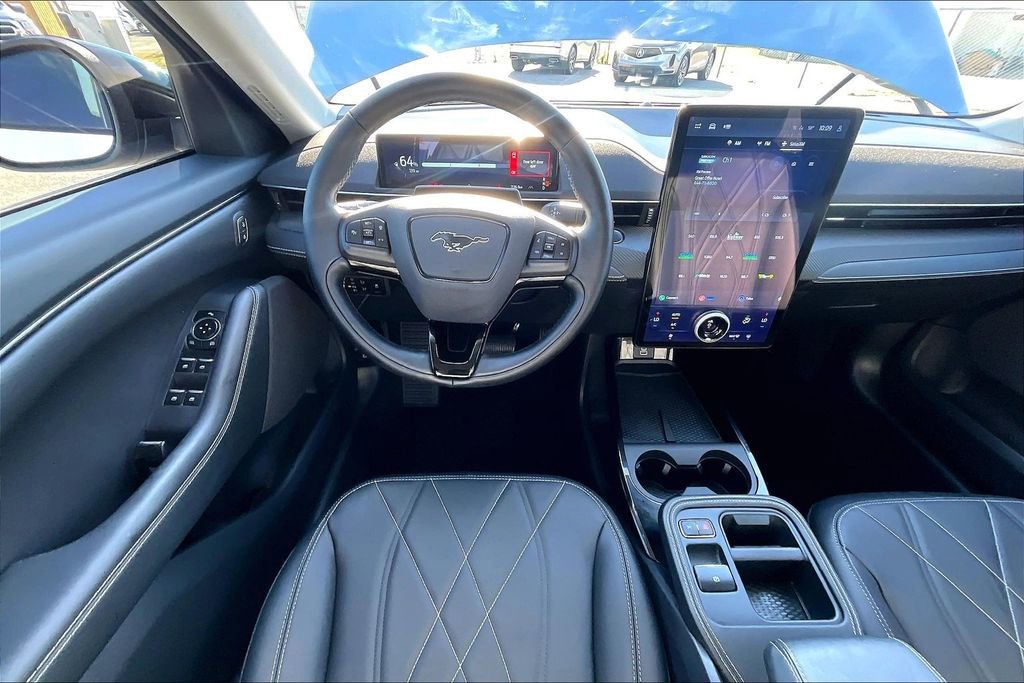 Used 2025 Ford Mustang Mach-E Select image 8