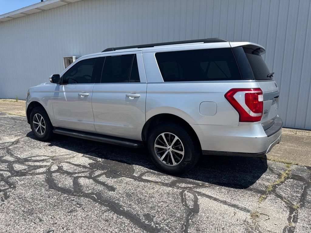 Used 2019 Ford Expedition Max XLT AWD/4WD image 3