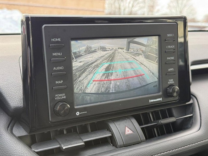 Used 2020 Toyota RAV4 LE w/ Carpet Mat Package image 24