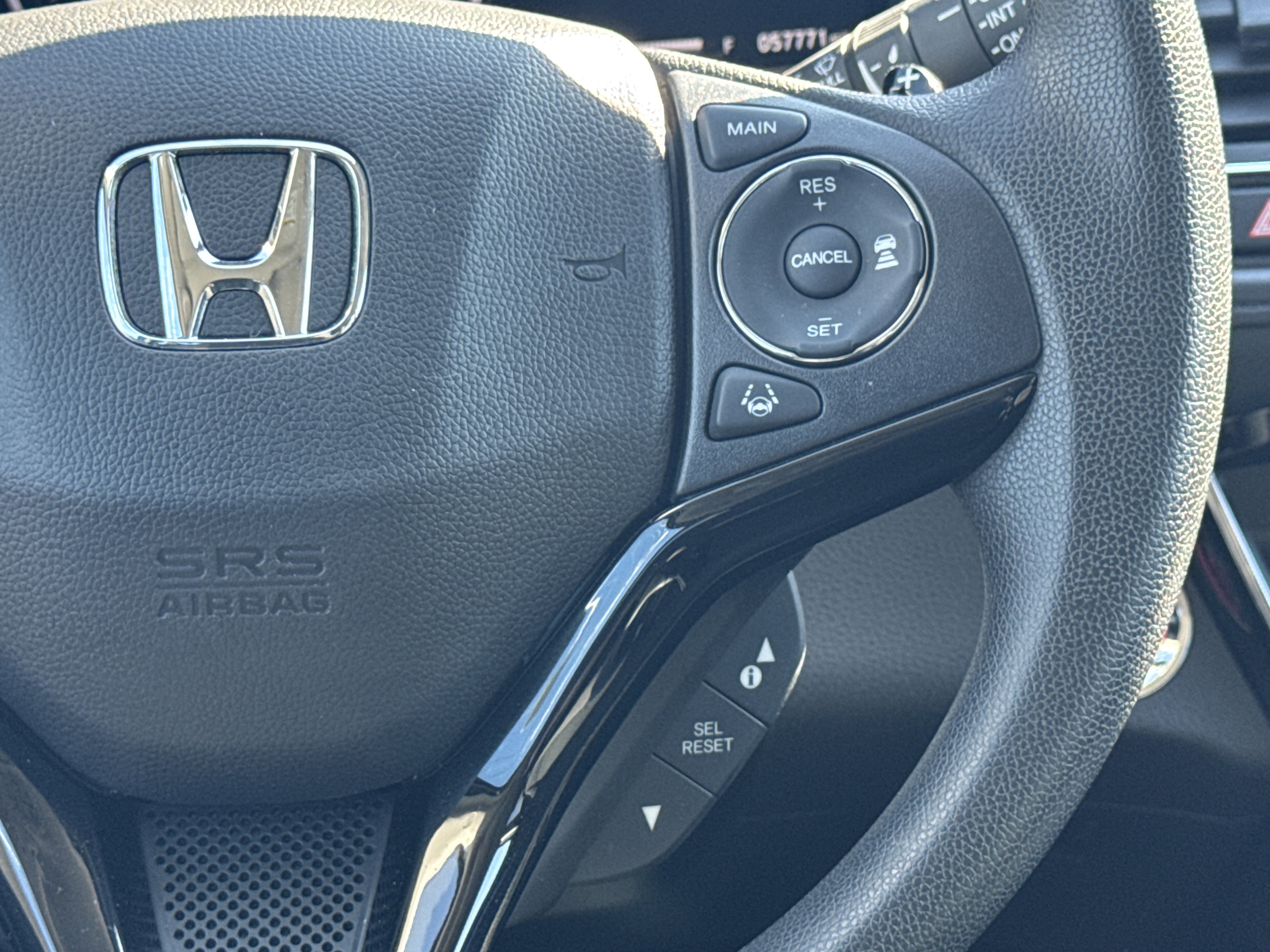 Used 2021 Honda HR-V EX image 7