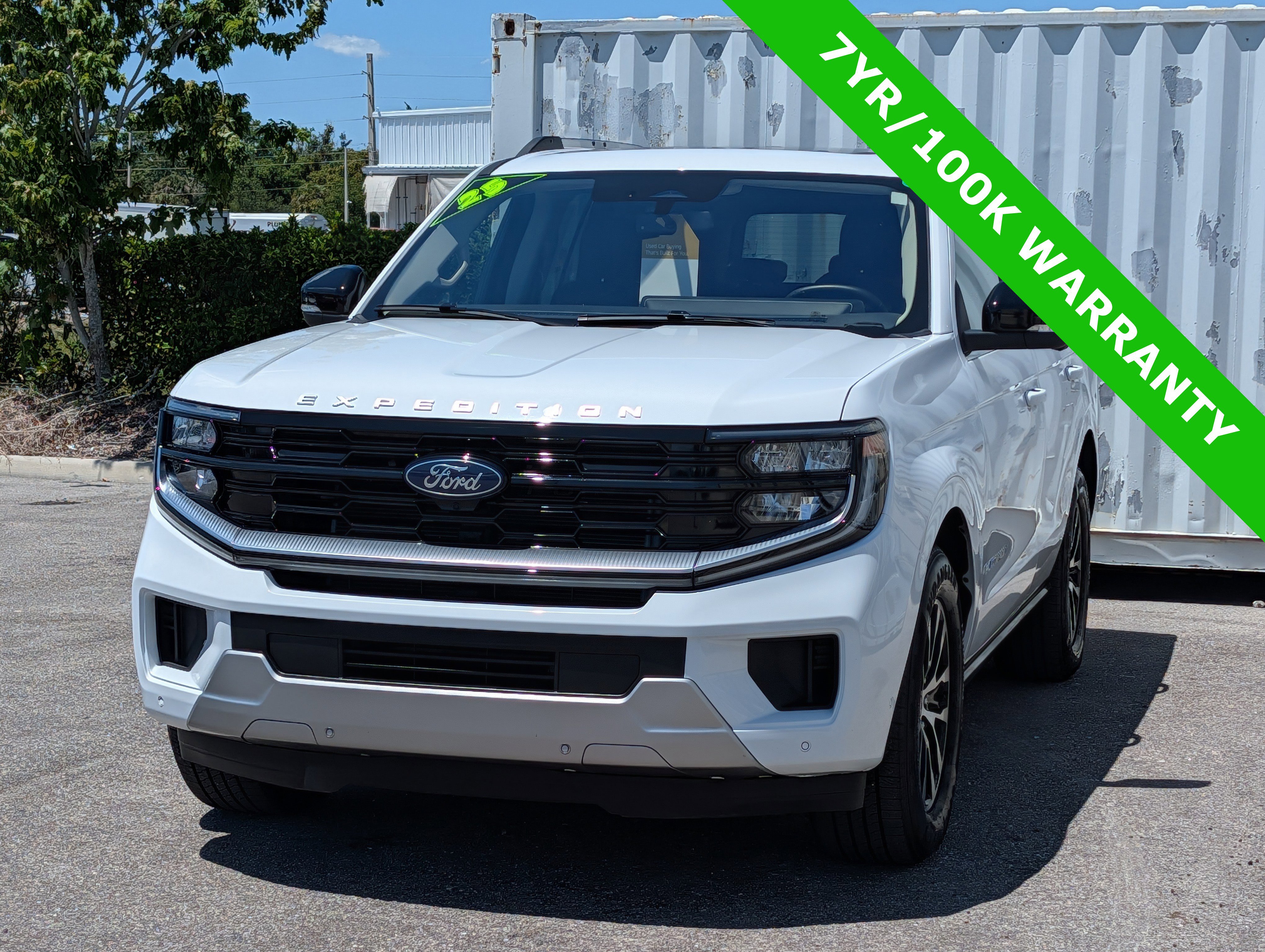 Used 2025 Ford Expedition Platinum AWD/4WD image 7