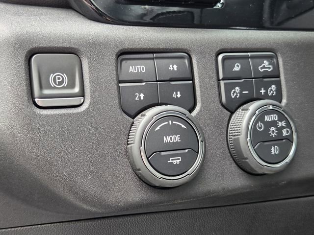 Used 2024 Chevrolet Silverado 2500 High Country w/ High Country Premium Package image 25