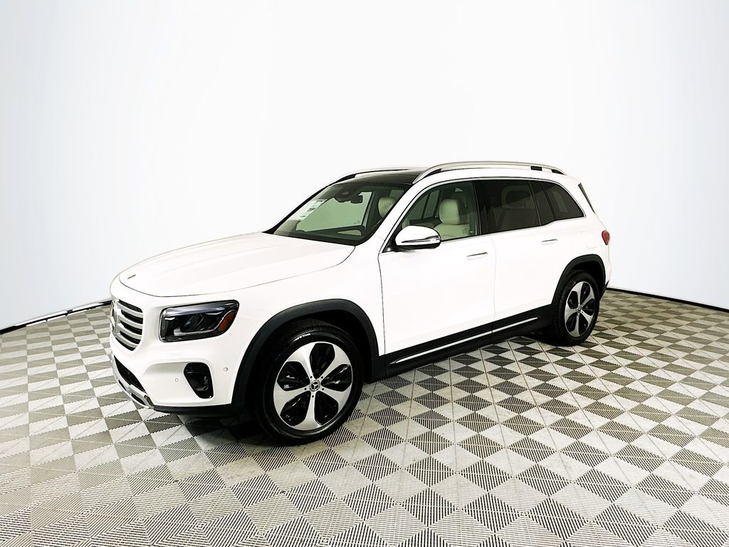 Certified 2026 Mercedes-Benz GLB 250 image 3