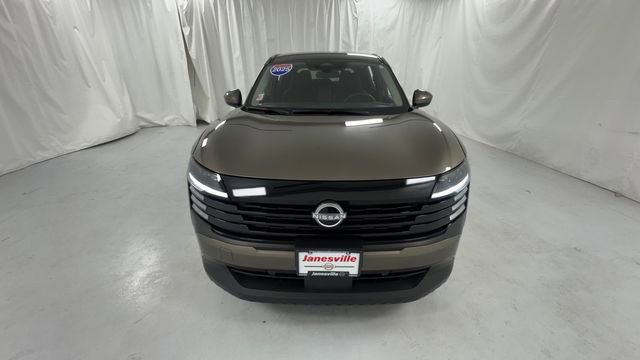 Certified 2025 Nissan Kicks SV image 8