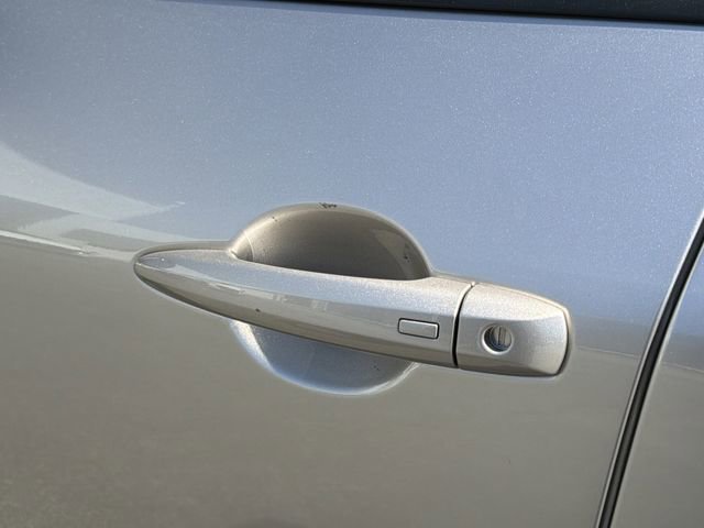 Certified 2025 Nissan Rogue Platinum w/ Platinum Premium Package FWD image 33