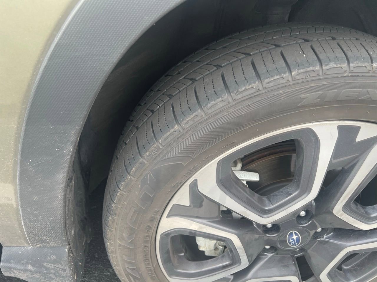 Used 2023 Subaru Ascent Touring image 9