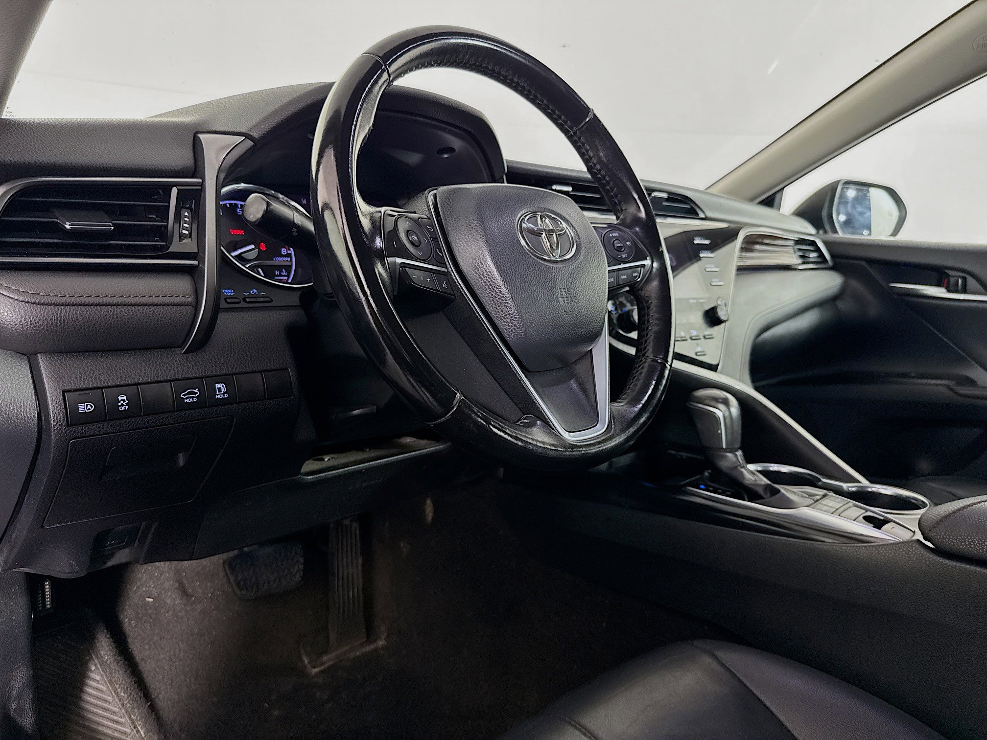 Used 2019 Toyota Camry XLE image 21