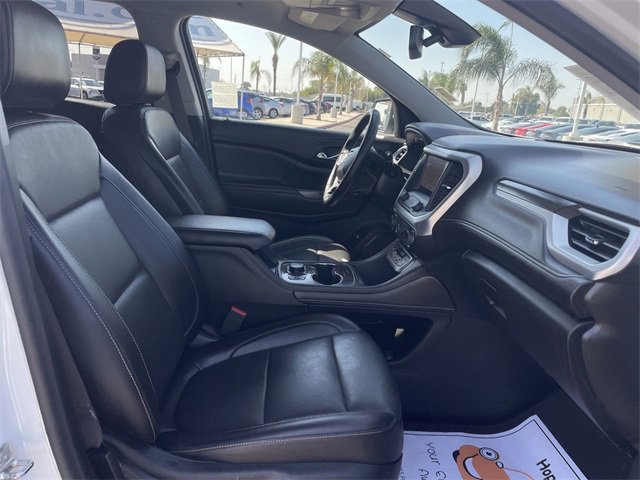 Used 2023 GMC Acadia SLT image 28