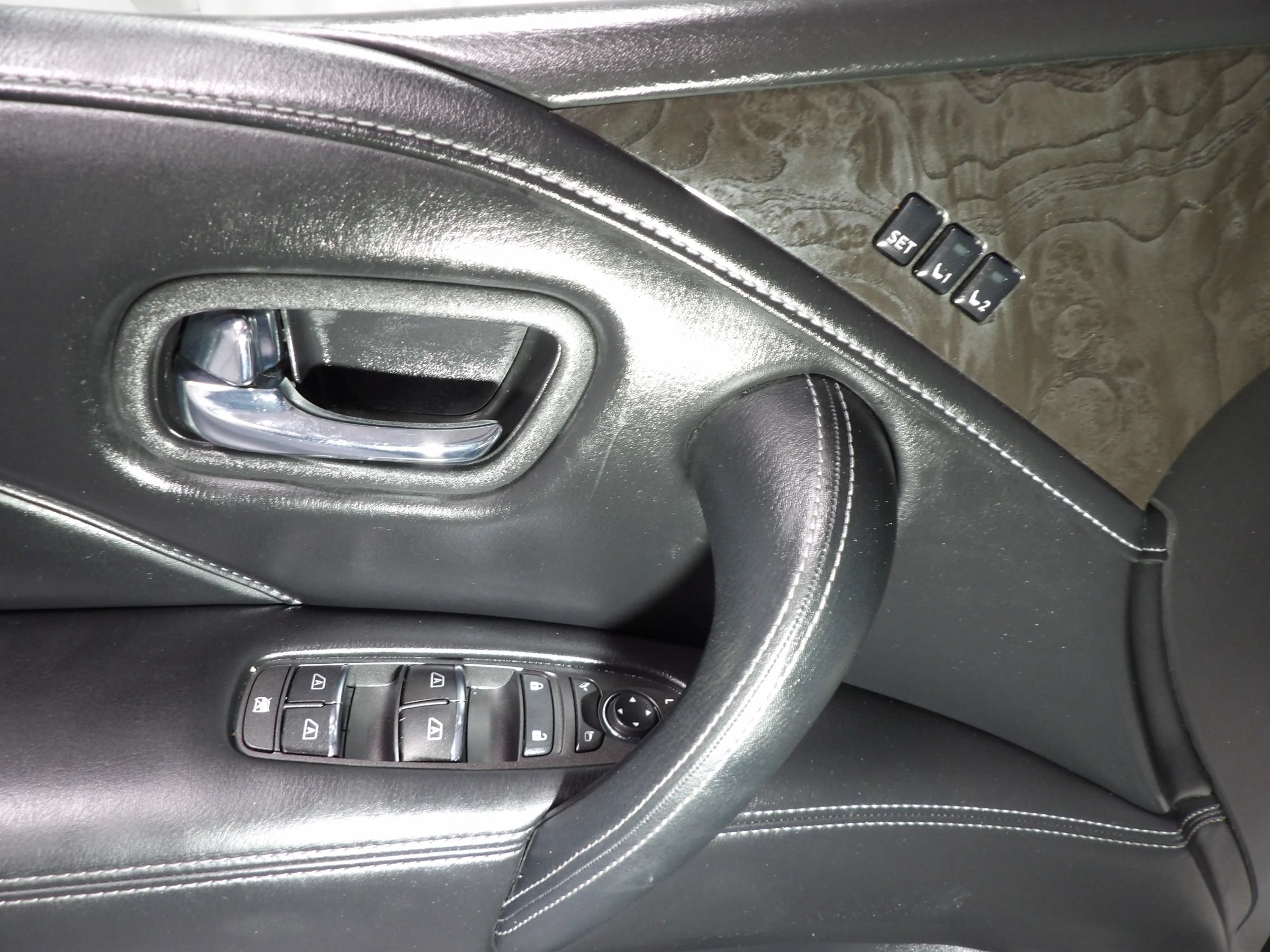 Used 2024 INFINITI QX80 Luxe AWD/4WD image 17