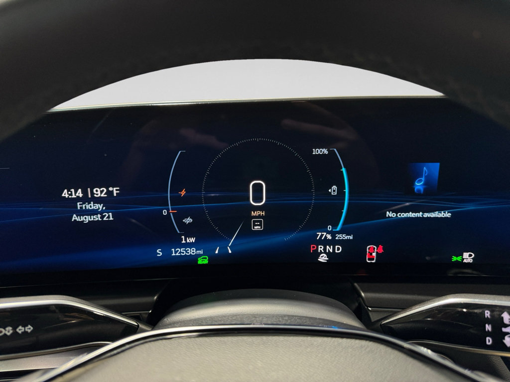 Used 2024 Cadillac Lyriq Tech AWD/4WD image 10
