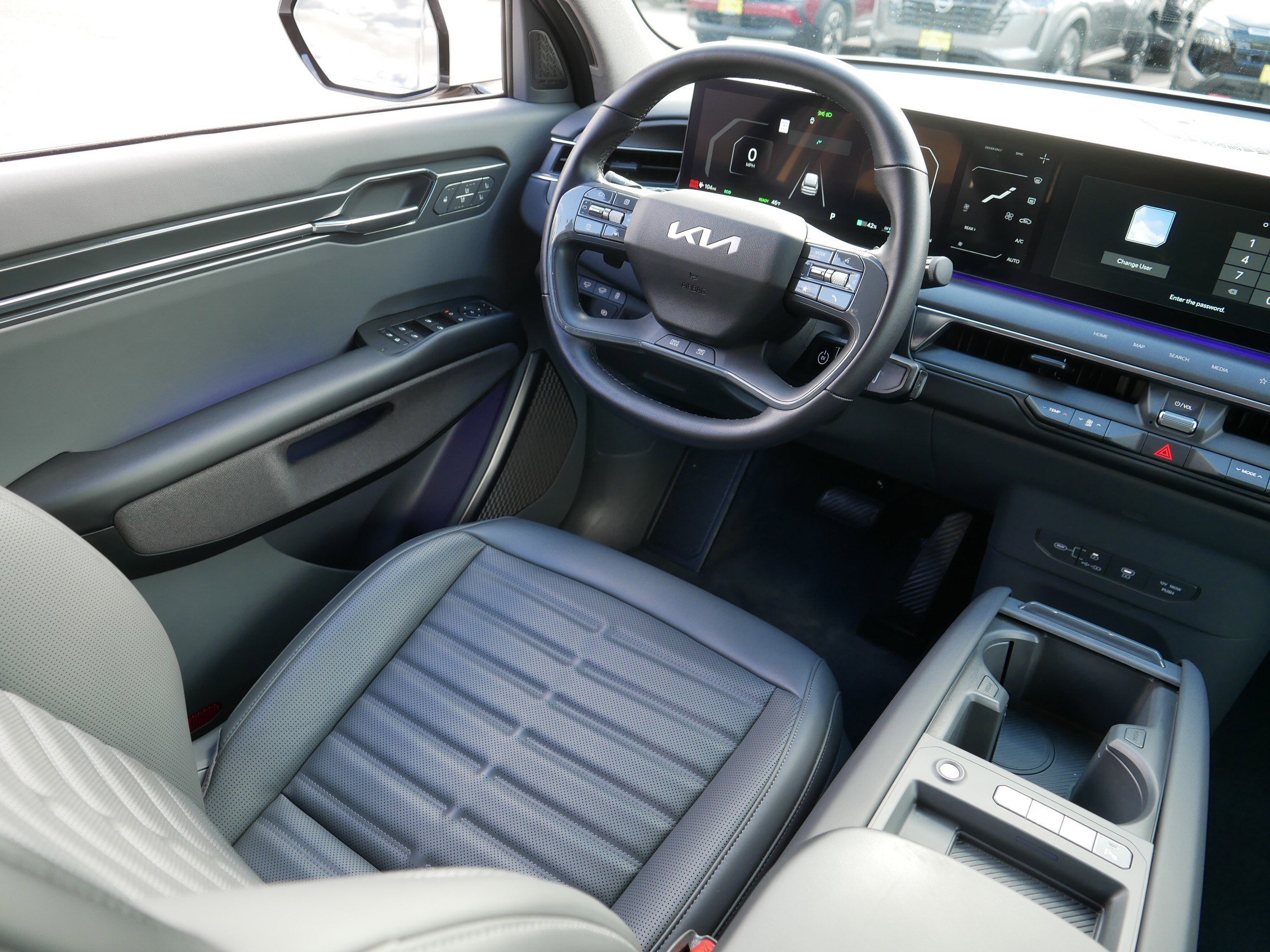 Certified 2024 Kia EV9 Land AWD/4WD image 9