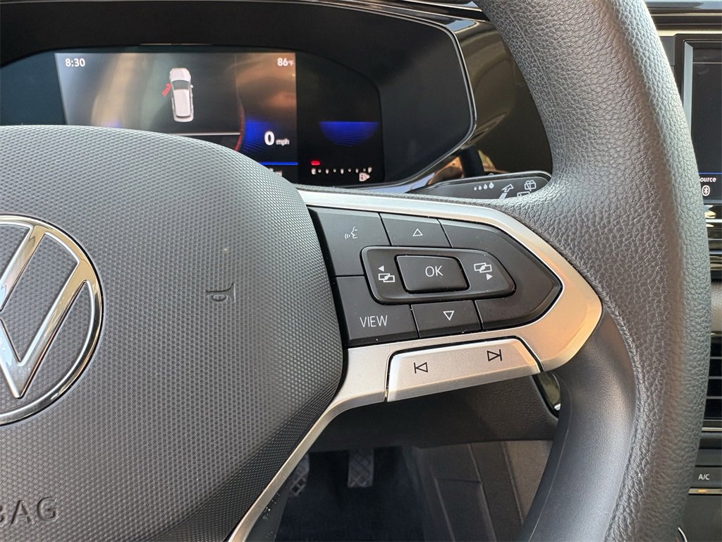 Used 2022 Volkswagen Taos S image 17