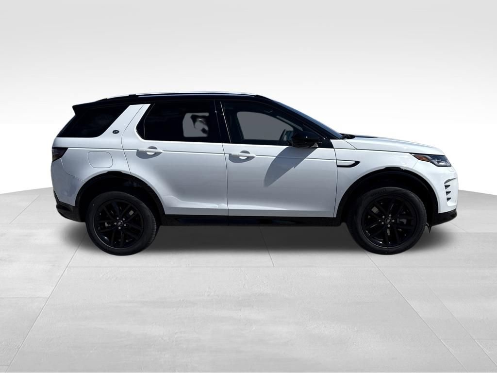 New 2026 Land Rover Discovery Sport Landmark AWD/4WD image 6