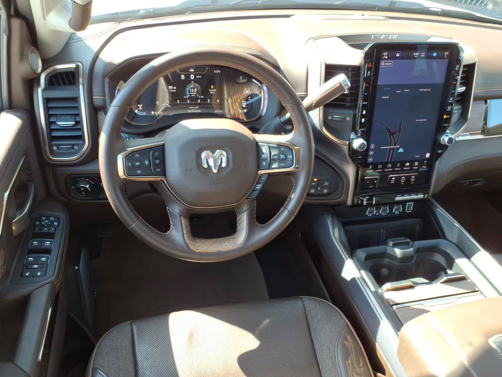 Used 2025 RAM 2500 Limited AWD/4WD image 18