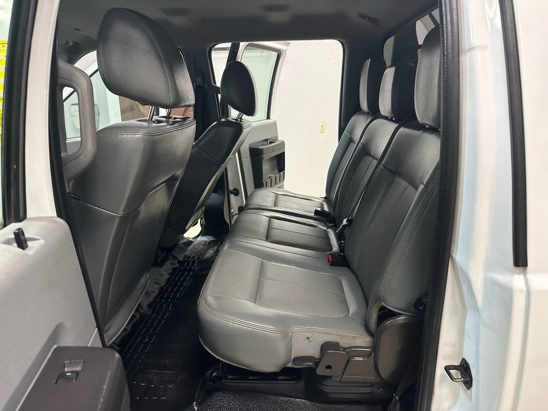 Used 2013 Ford F550 4x4 Crew Cab Super Duty w/ PWR Equipment Group image 16