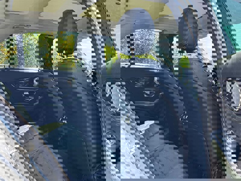 Used 2015 Mercedes-Benz C 300 Sedan w/ Premium 1 Package image 10