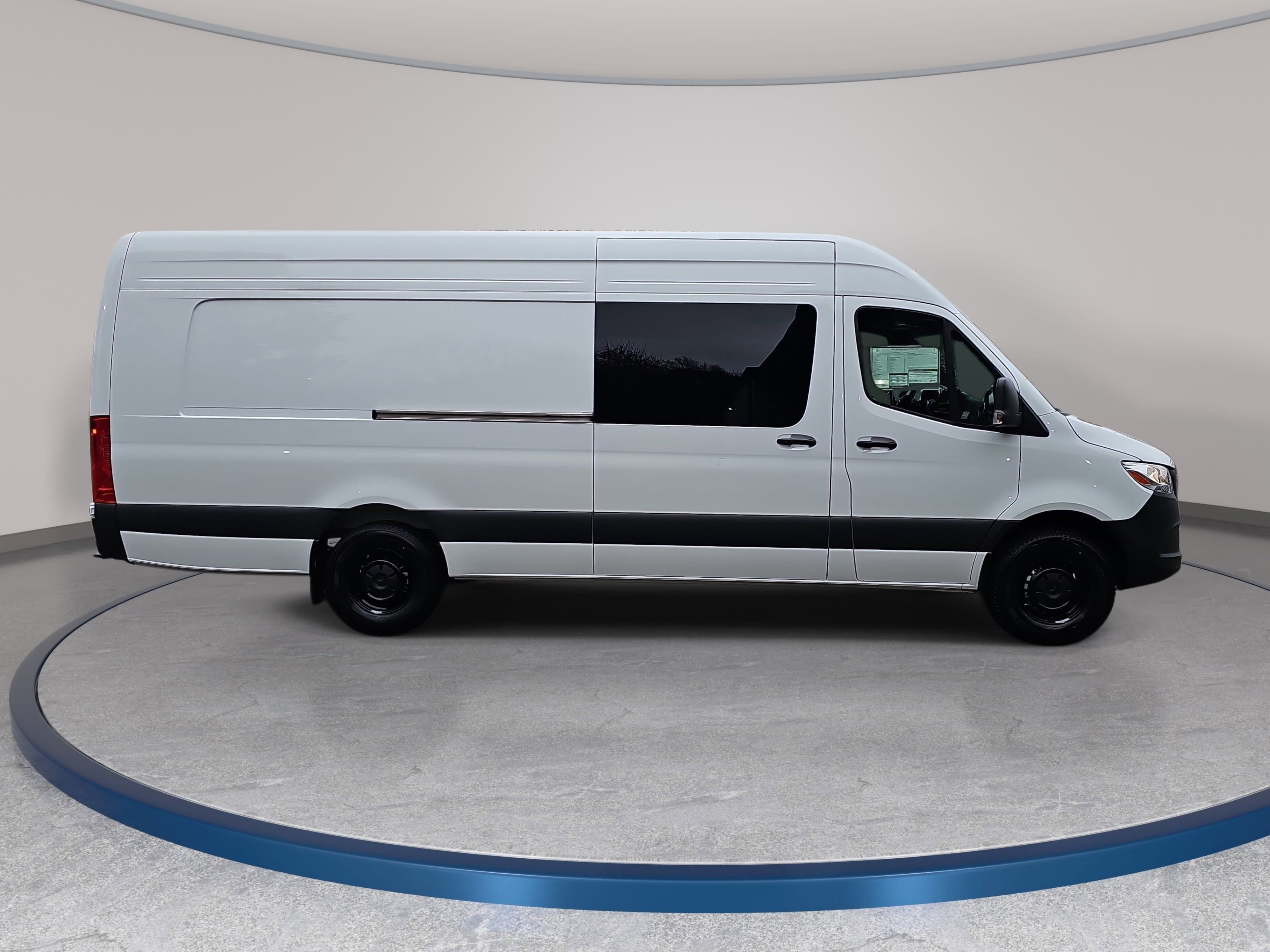 New 2026 Mercedes-Benz Sprinter 2500 image 4