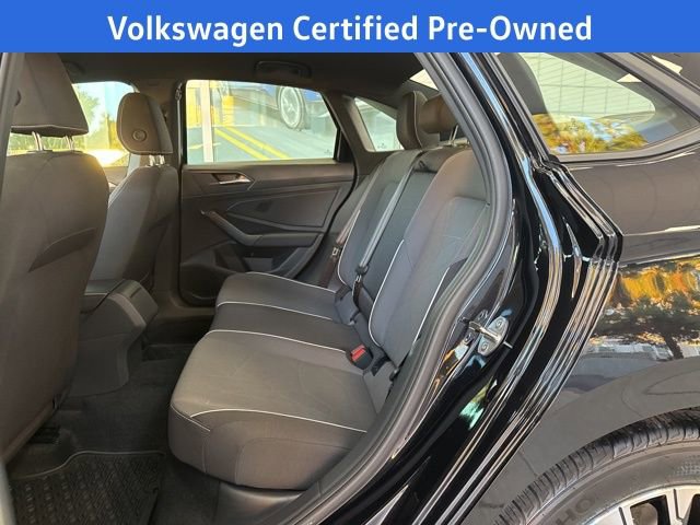 Certified 2025 Volkswagen Jetta Sport image 16