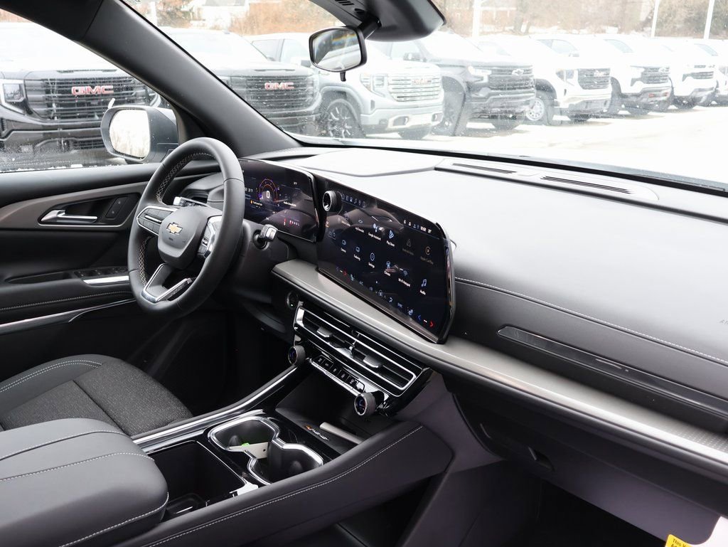 New 2026 Chevrolet Traverse LT w/ Sun and Wheel Package image 40