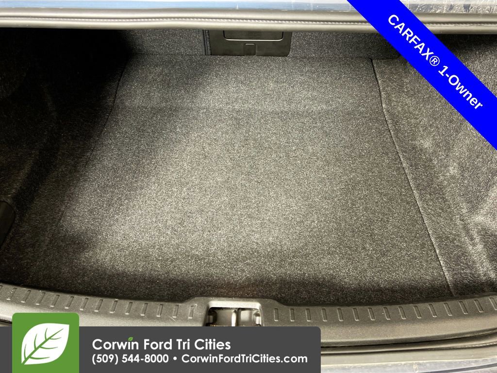 Used 2024 Volvo S60 B5 Plus image 14