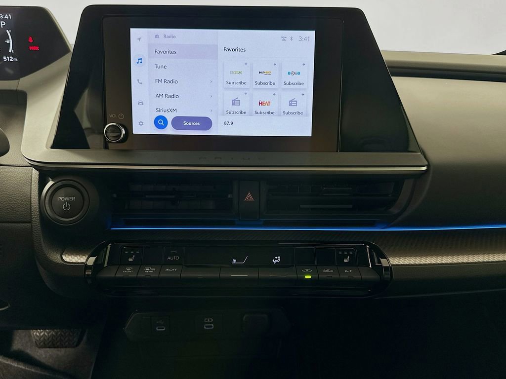 Used 2026 Toyota Prius XLE FWD image 14
