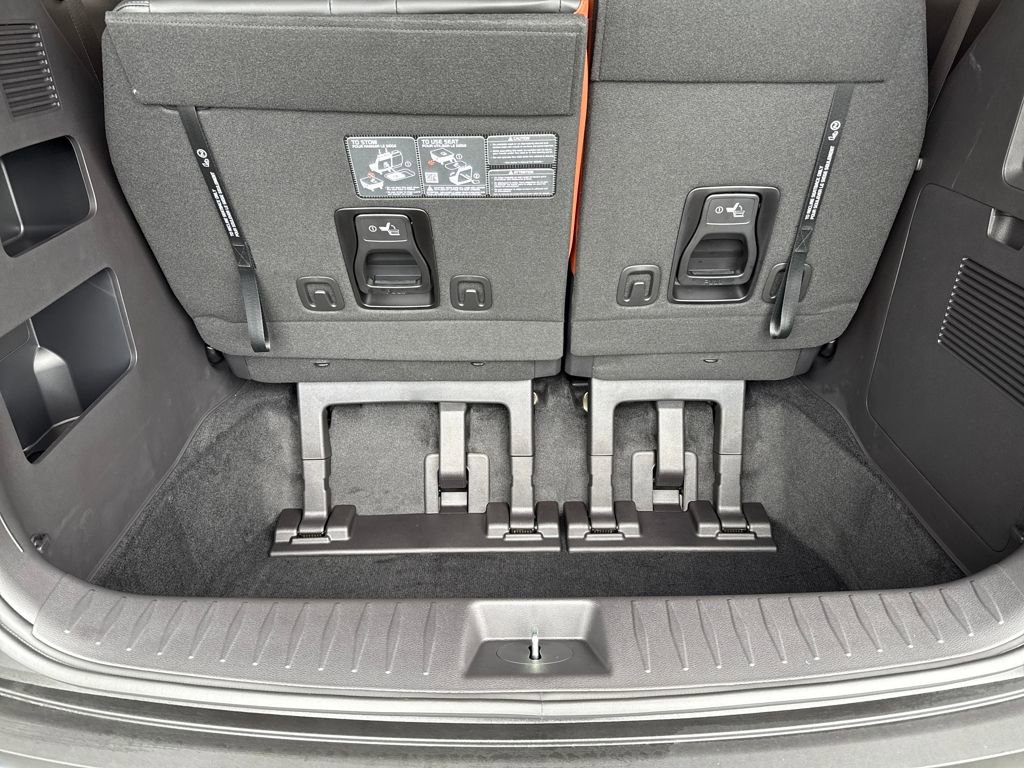 New 2026 Kia Carnival EX image 15