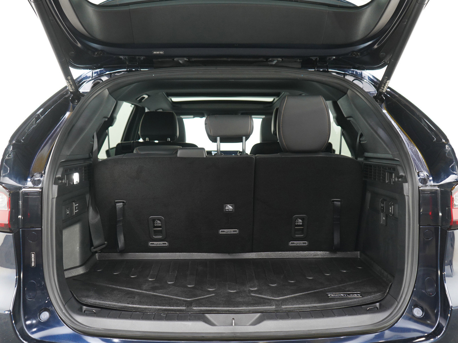 Certified 2024 MAZDA CX-90 Plug-In Hybrid w/ Premium Plus AWD/4WD image 18