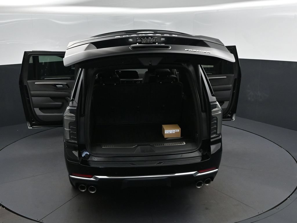 New 2026 Chevrolet Suburban Premier RWD image 48