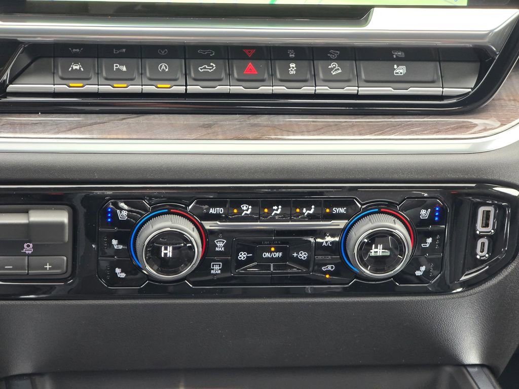 New 2026 Chevrolet Silverado 1500 LTZ w/ LTZ Premium Package image 32