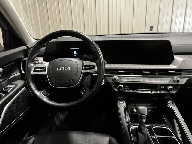 Used 2023 Kia Telluride EX X-Line image 34