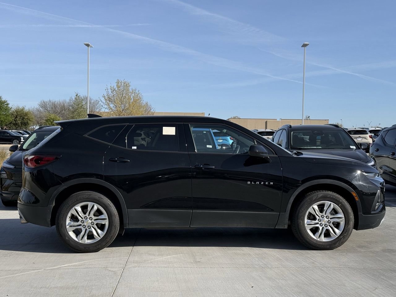 Used 2021 Chevrolet Blazer LT image 3