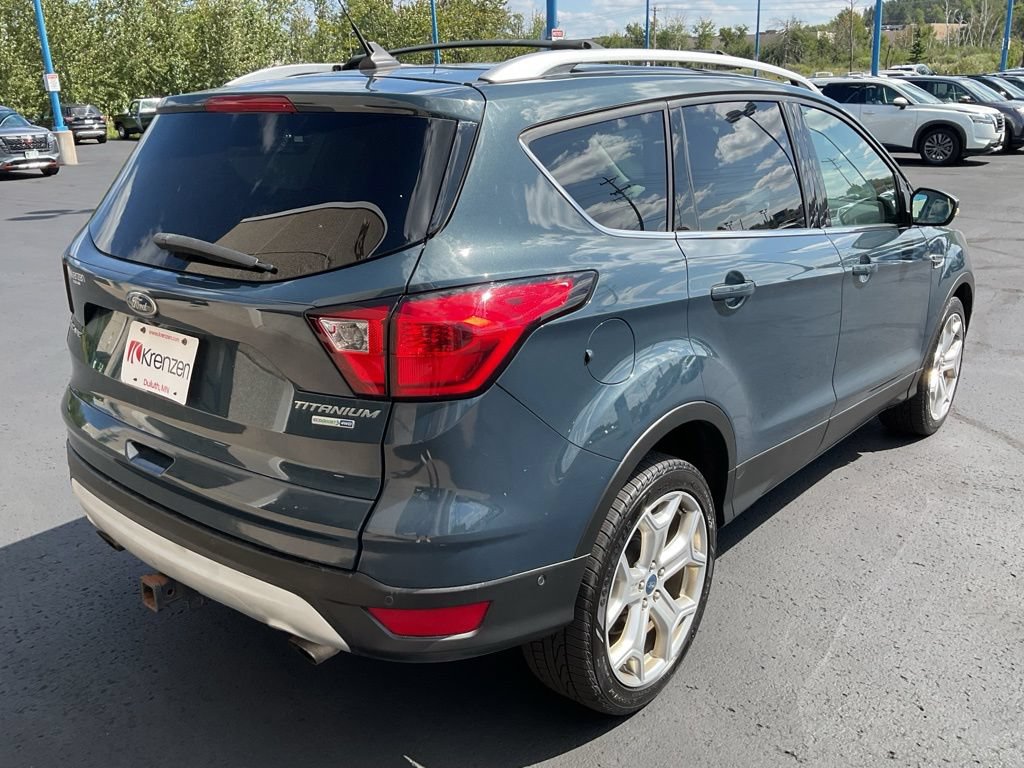 Used 2019 Ford Escape Titanium AWD/4WD image 5