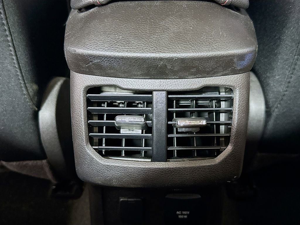 Used 2016 Ford Fusion SE image 24