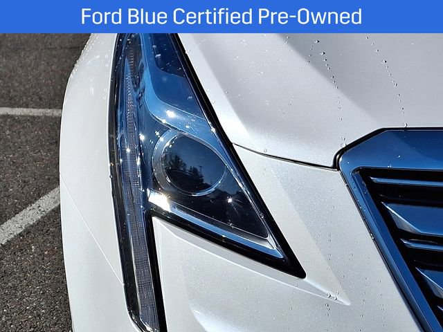 Used 2017 Cadillac XT5 Luxury w/ Driver Awareness Package image 11