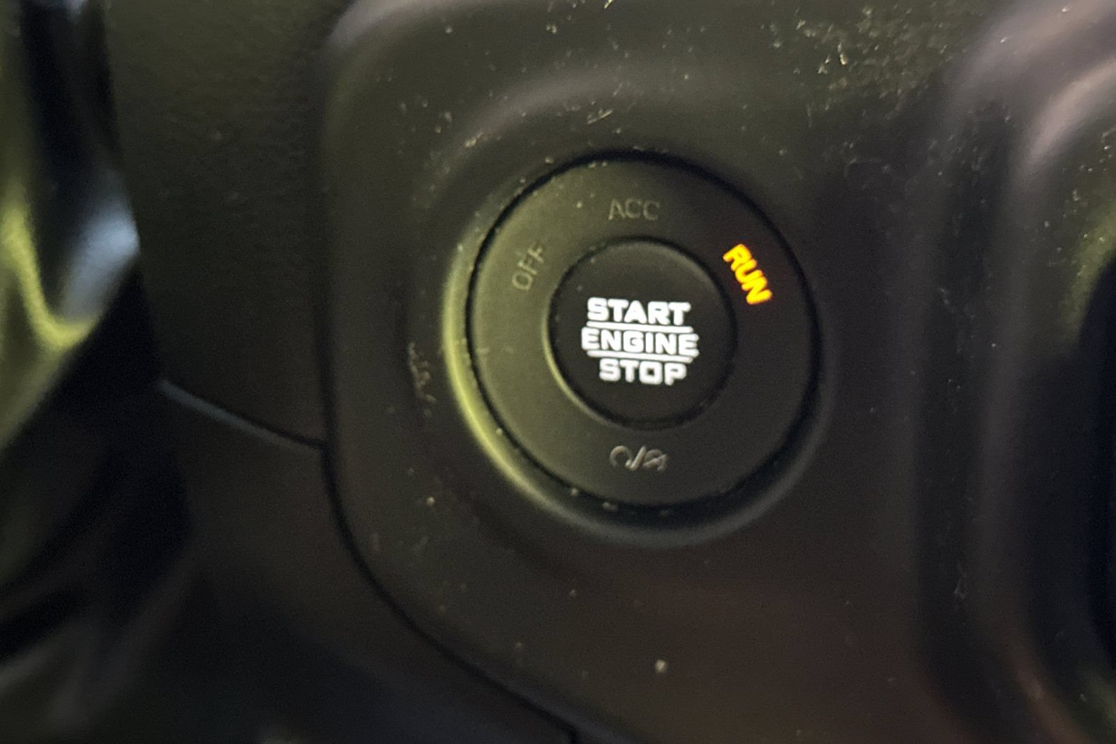 Used 2023 Jeep Gladiator Sport AWD/4WD image 21