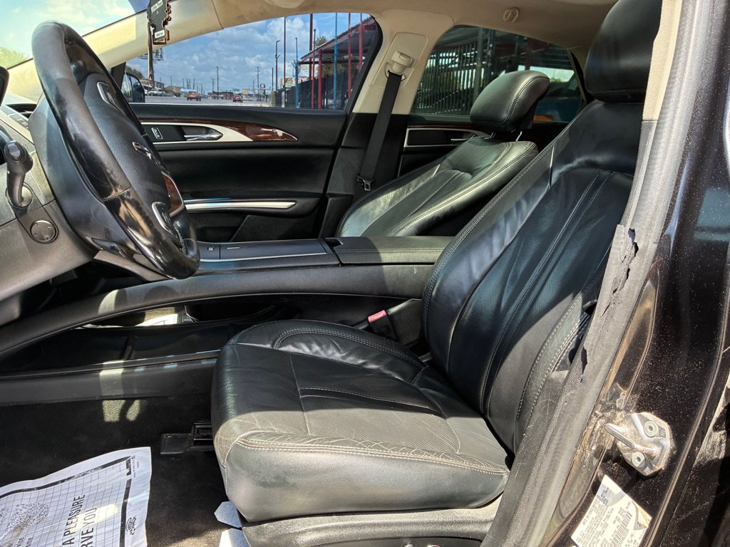 Used 2015 Lincoln MKZ w/ Equipment Group 102A Reserve FWD image 24