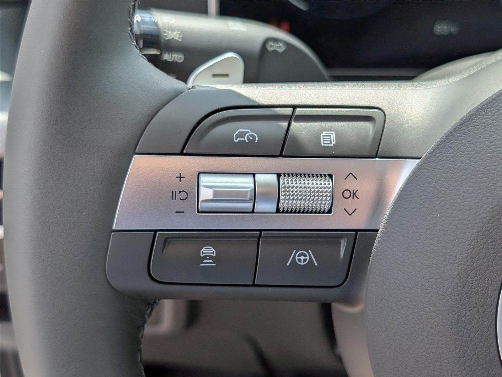 Used 2025 Hyundai Sonata SEL FWD image 20