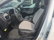 Used 2022 Chevrolet Equinox LS w/ LS Convenience Package FWD image 12