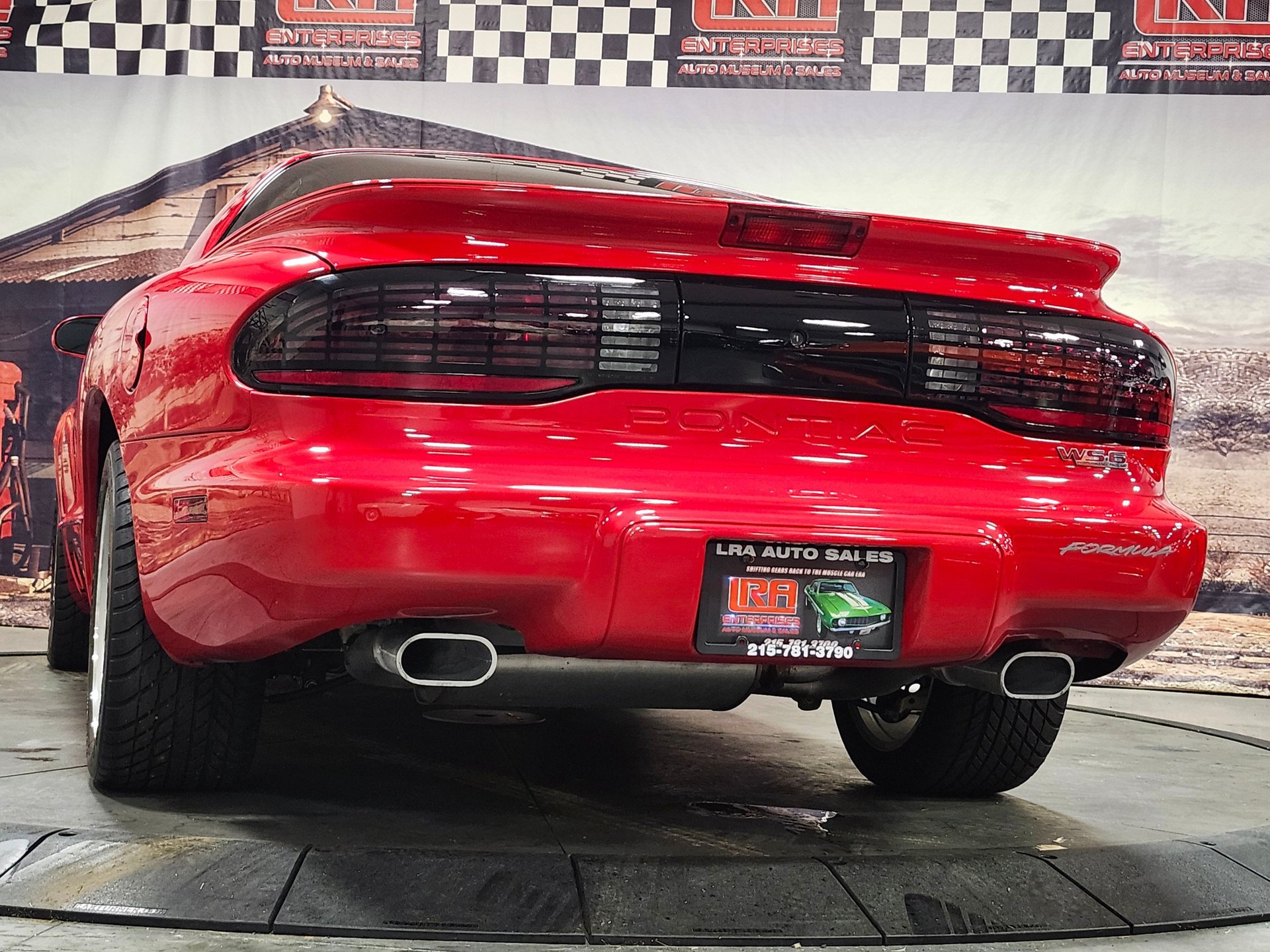 Used 1996 Pontiac Firebird Trans Am RWD image 27