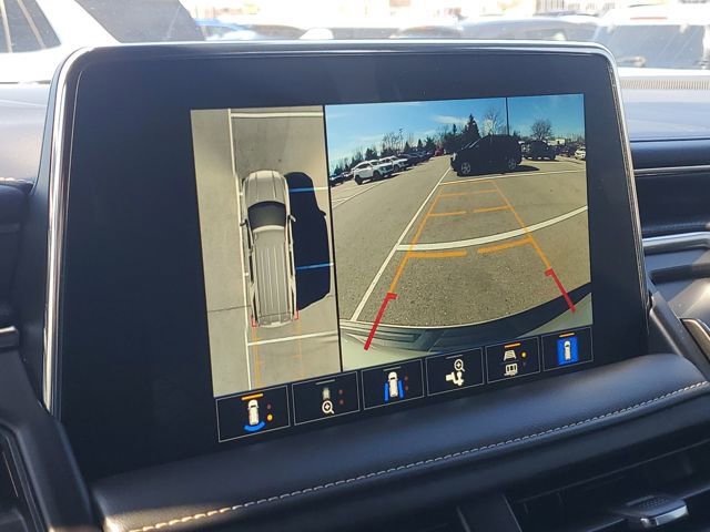 Used 2023 GMC Yukon SLT w/ SLT Luxury Package image 21