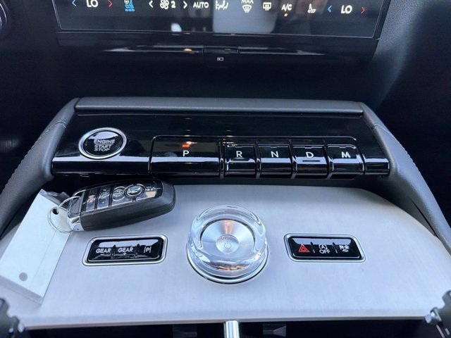 New 2026 Lincoln Navigator L Reserve w/ Jet Appearance Package AWD/4WD image 30