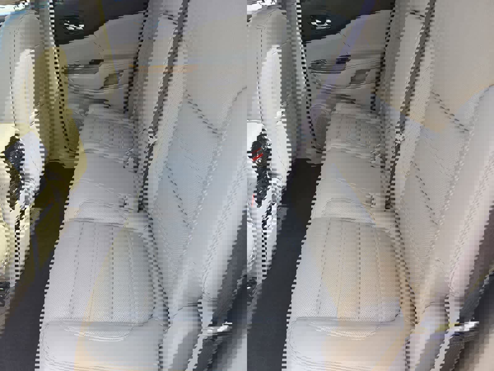 Used 2018 GMC Acadia Denali w/ Technology Package image 19