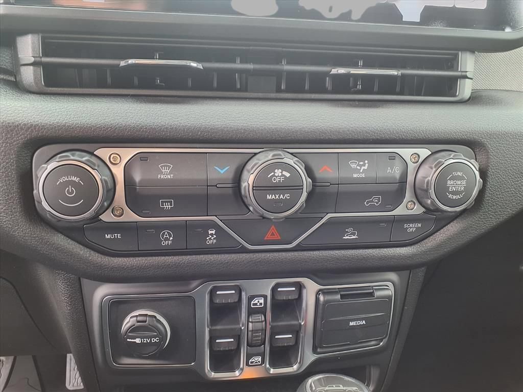 New 2026 Jeep Gladiator Sport AWD/4WD image 10