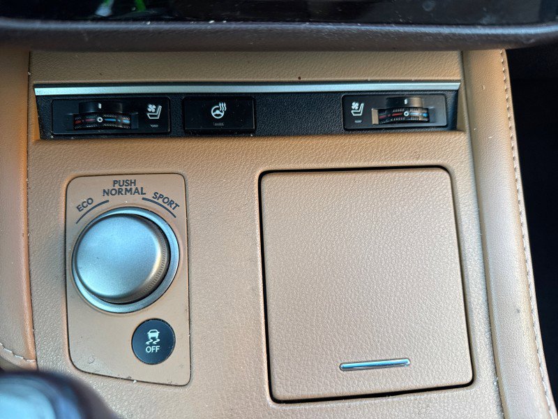 Used 2018 Lexus ES 350 w/ Navigation System Package image 39