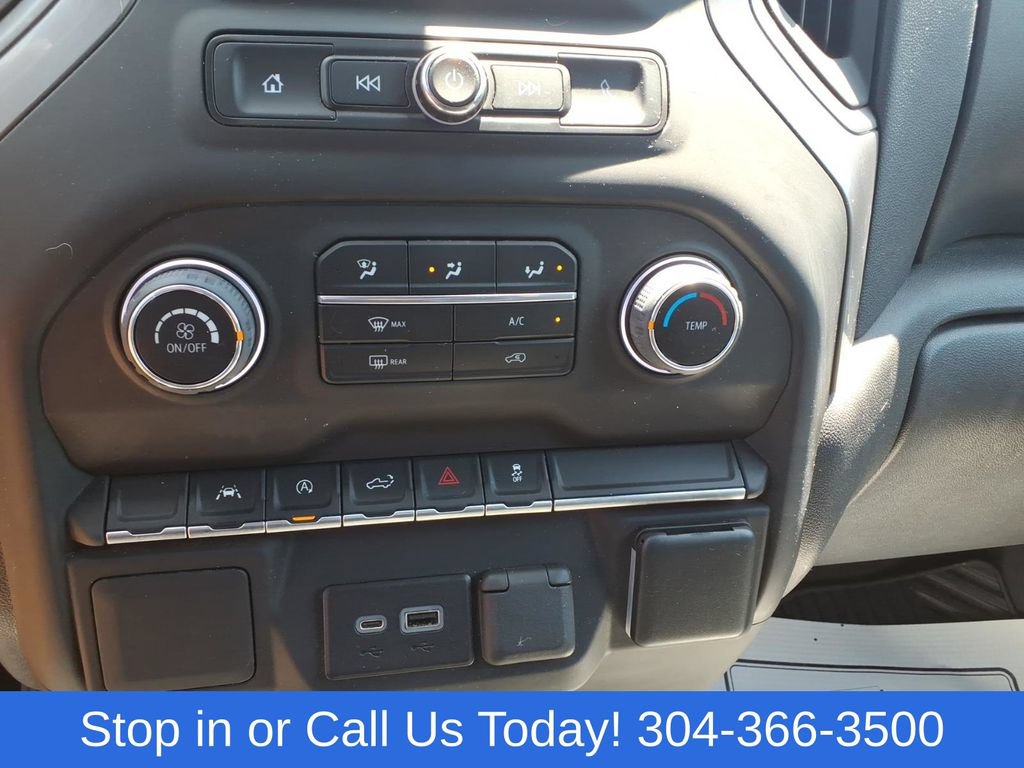 Used 2023 Chevrolet Silverado 1500 Custom AWD/4WD image 22