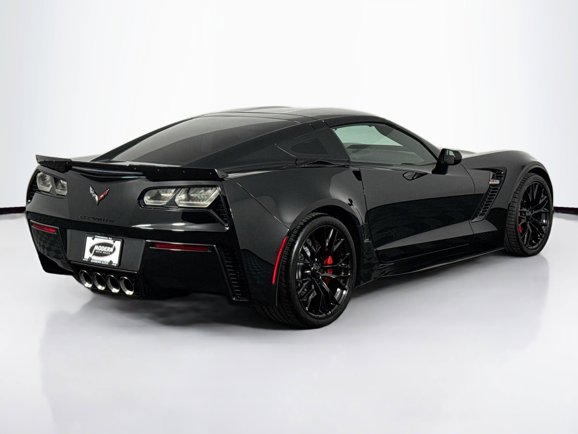 Used 2019 Chevrolet Corvette Z06 RWD image 11