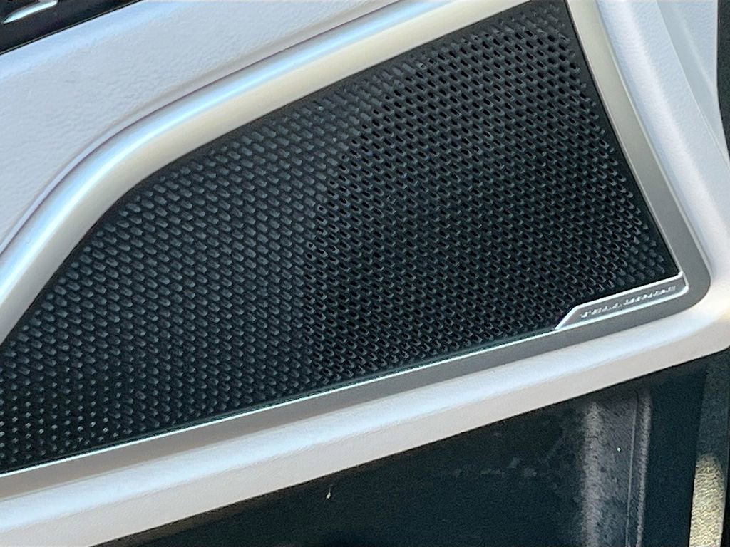 Used 2021 Kia Telluride EX w/ EX Premium Package image 19